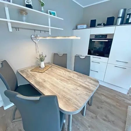 Haus Holstein Whg 01 Mit Balkon *